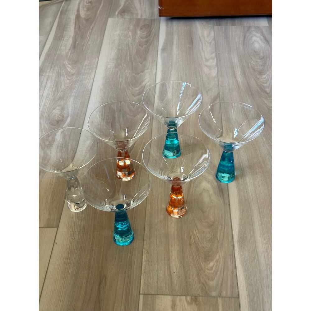 Artland Prescott Cocktail Martini Glasses
With Hammered Frosted Stem. Holds 8 oz